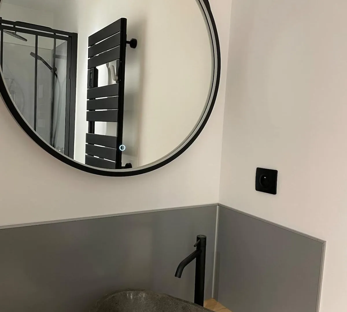 Skis Aux Pieds - 9 Personnes - Val Thorens Apartment